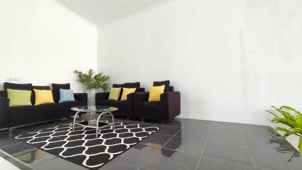 Villa Tiara 2 Cikundul Luaran gambar
